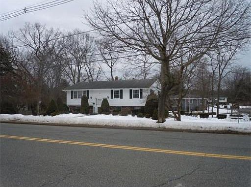 2nd image of 28 Catherine Dr