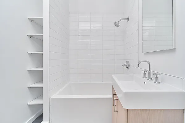 Rented by Living New York | media 26