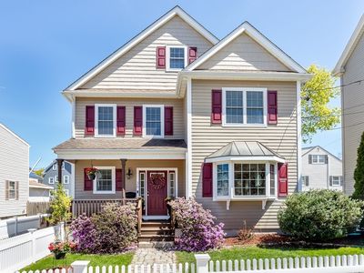 36 Orange St, Roslindale, MA, 02131