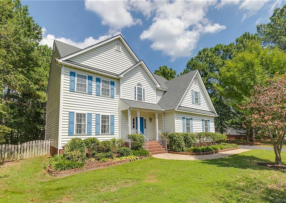 1st image of 5916 Herrick Pl
