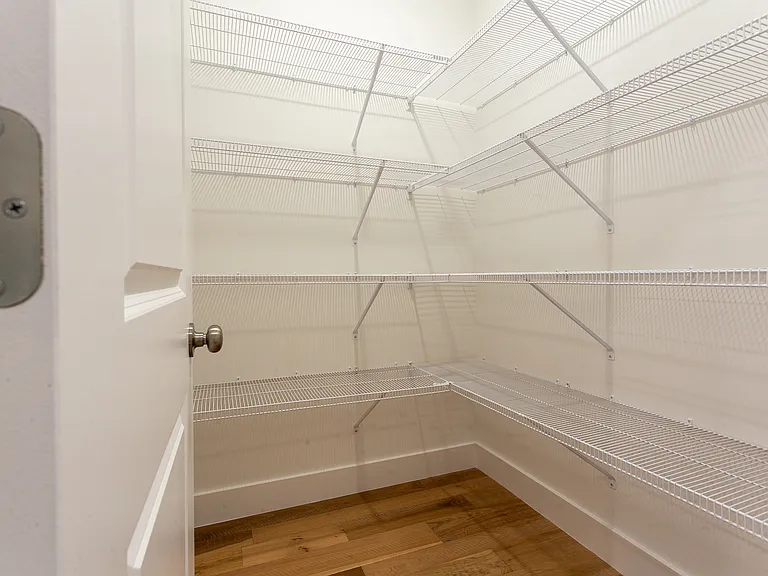 243 Bellshire Dr — Photo 15