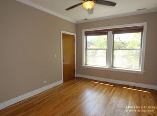 1215 W Waveland Ave #2, Chicago, IL 60613