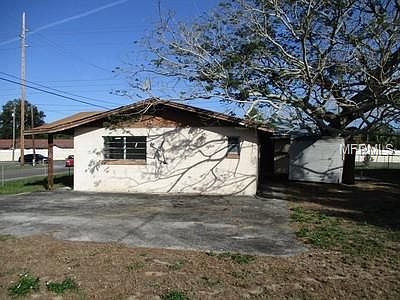 5th image of 2001 E Hinson Ave