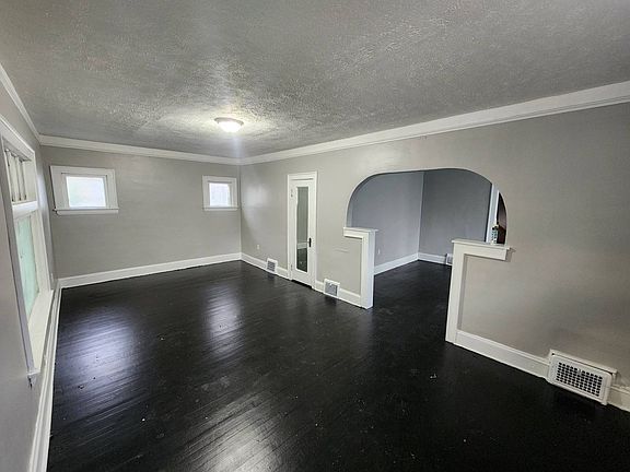4th image of 3471 E 104th St