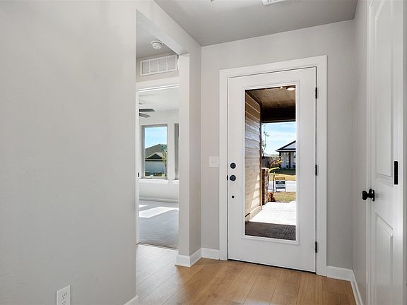 4th image of 2200 W 29th Ave