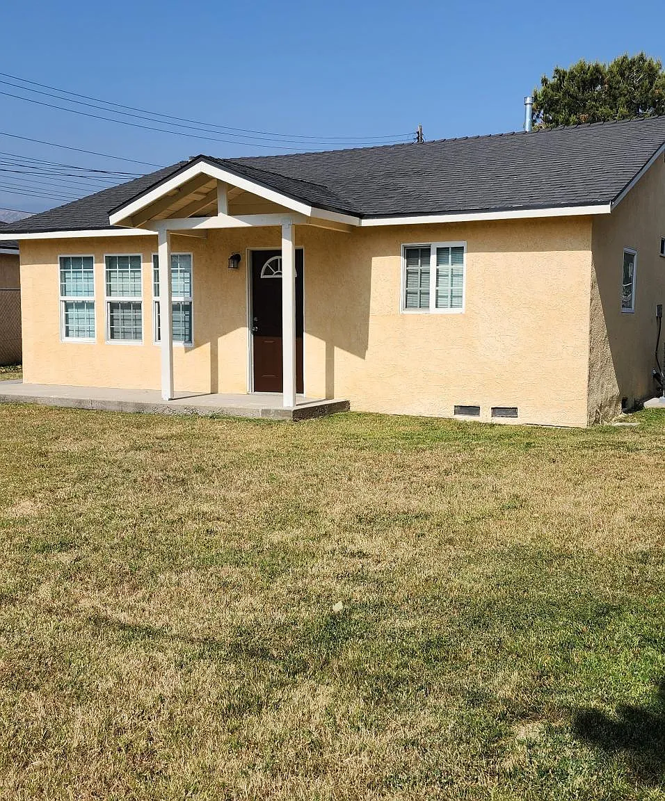 2 bed, 950 sqft, $1,895 — Photo 3