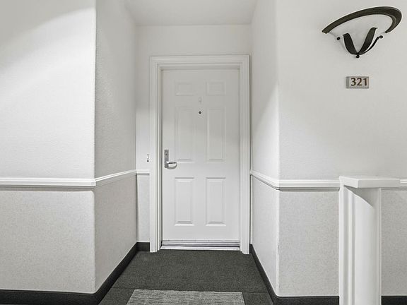 5th image of 144 S 3rd St Unit 321