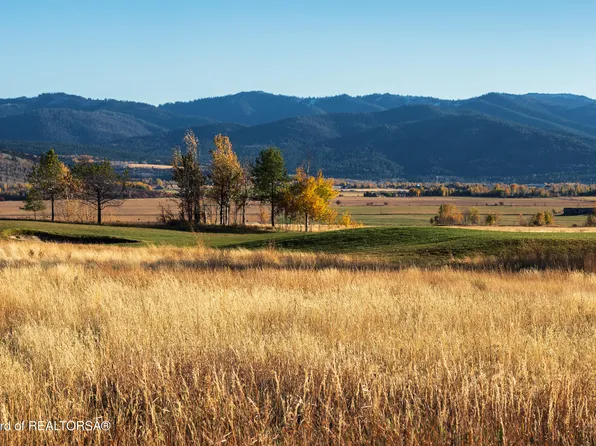 371 Desert Fox Ln, Victor, ID 83455