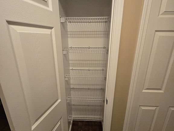 2nd image of 4937 Tuscany Ln