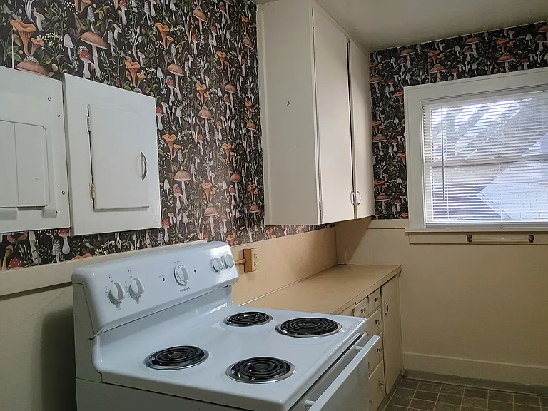 208 N Tacoma Ave #6 — Photo 12