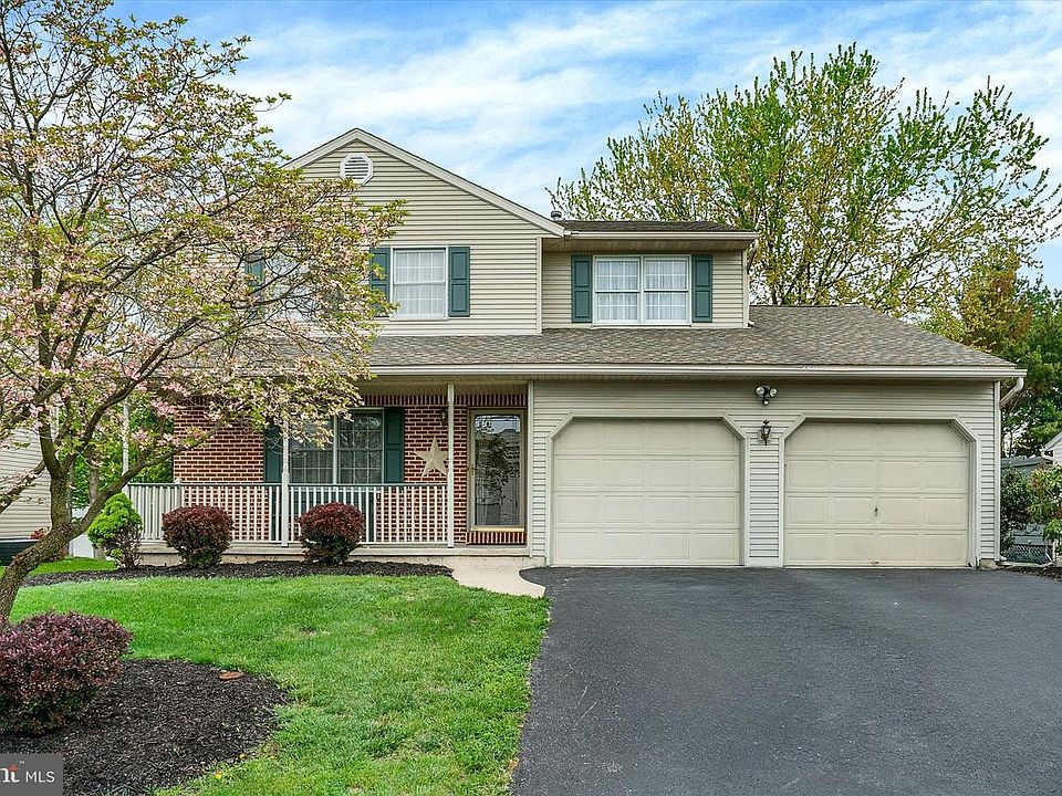 1st image of 118 Cassidy Ct