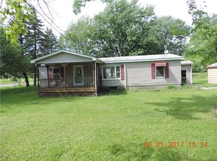 10175 Millers Rd, Lyndonville, NY 14098