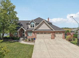 1179 Yamma Rdg, New Lenox, IL 60451