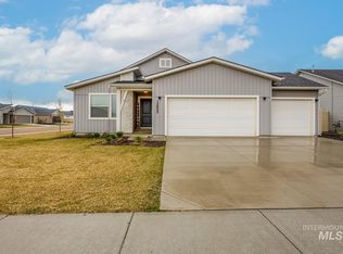 12835 Carkhill St, Caldwell, ID 83607