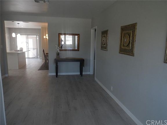 5th image of 6543 Beeman Ave