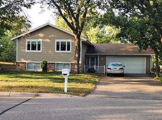 63 105th Ln NW, Coon Rapids, MN 55448