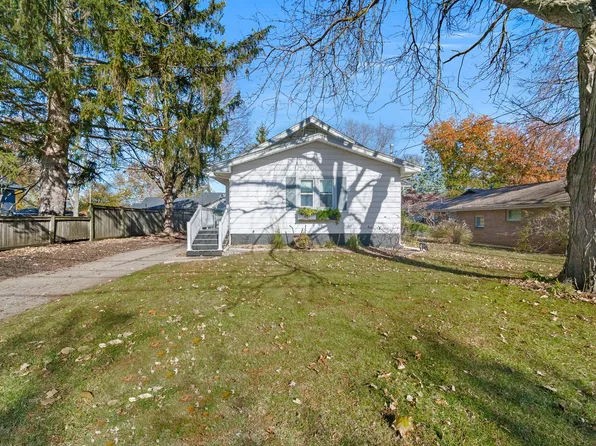 4615 Ovid Ave, Des Moines, IA 50310