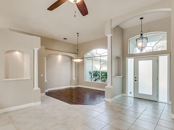 4th image of 837 Moorhen Ct