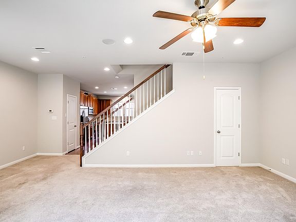 3rd image of 7220 Wyoming Springs Dr Unit 1203