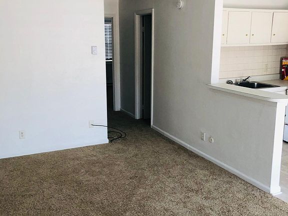 2nd image of 938 W Ocean View Ave APT 7