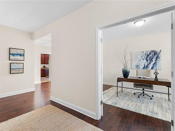 4th image of 3851 Crestwell Cove Ct