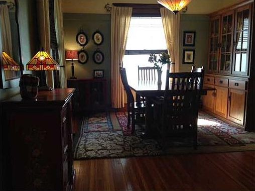 4th image of 130 Hawkins Ave