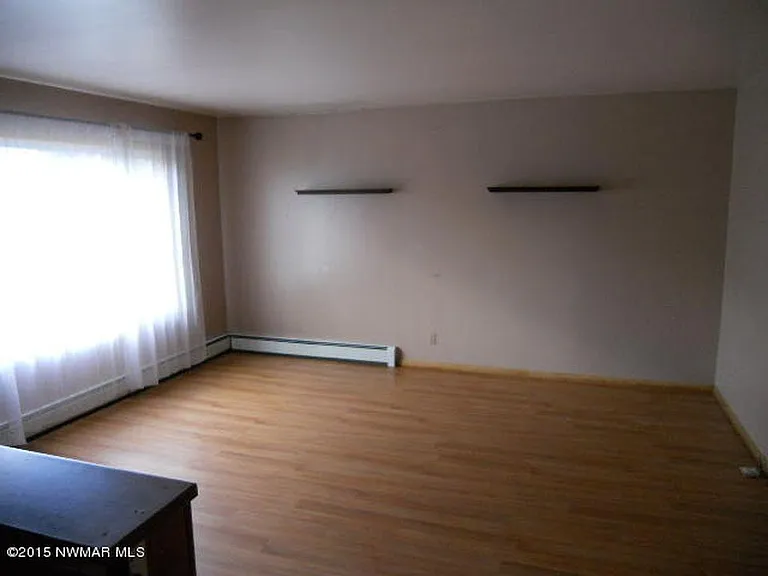 1318 America Ave — Photo 6