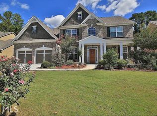 1050 Nash Lee Dr, Lilburn, GA 30047