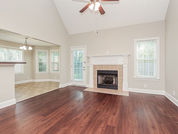 5th image of 2707 Annapolis Ct