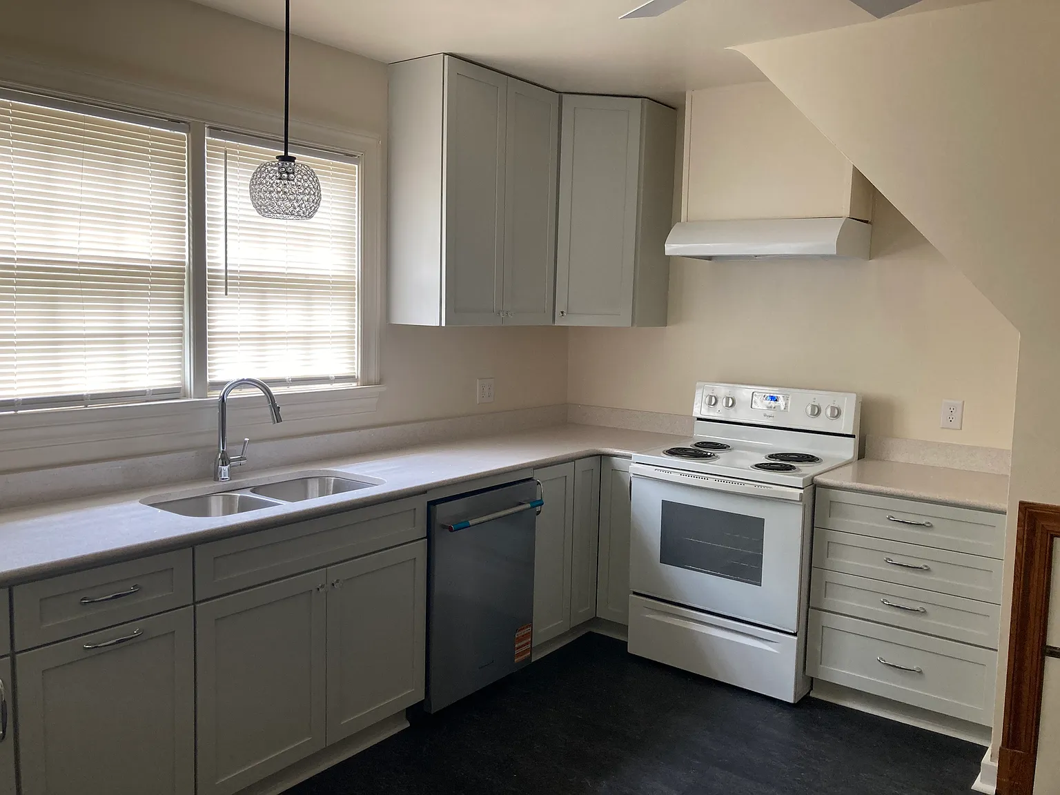 2 bed, 1533 sqft, $2,500 — Photo 1