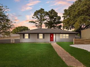208 Shugar Cir, West Tawakoni, TX 75474