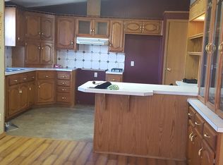 307 N Merino Ave, Eddyville, IA 52553