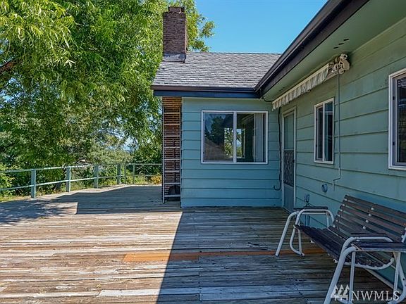 4th image of 6604 Montana Ln