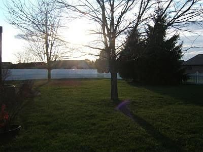5th image of 436 Edgebrook Ave