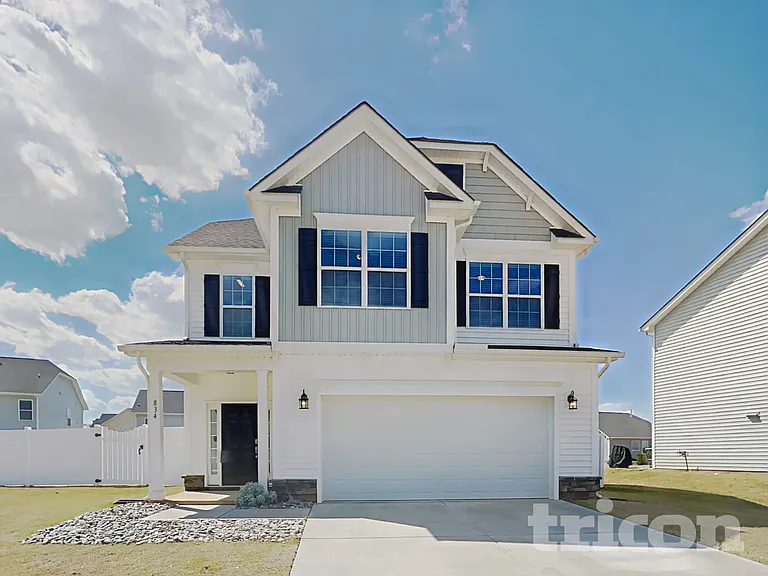 834 Lakemont Dr — Photo 2