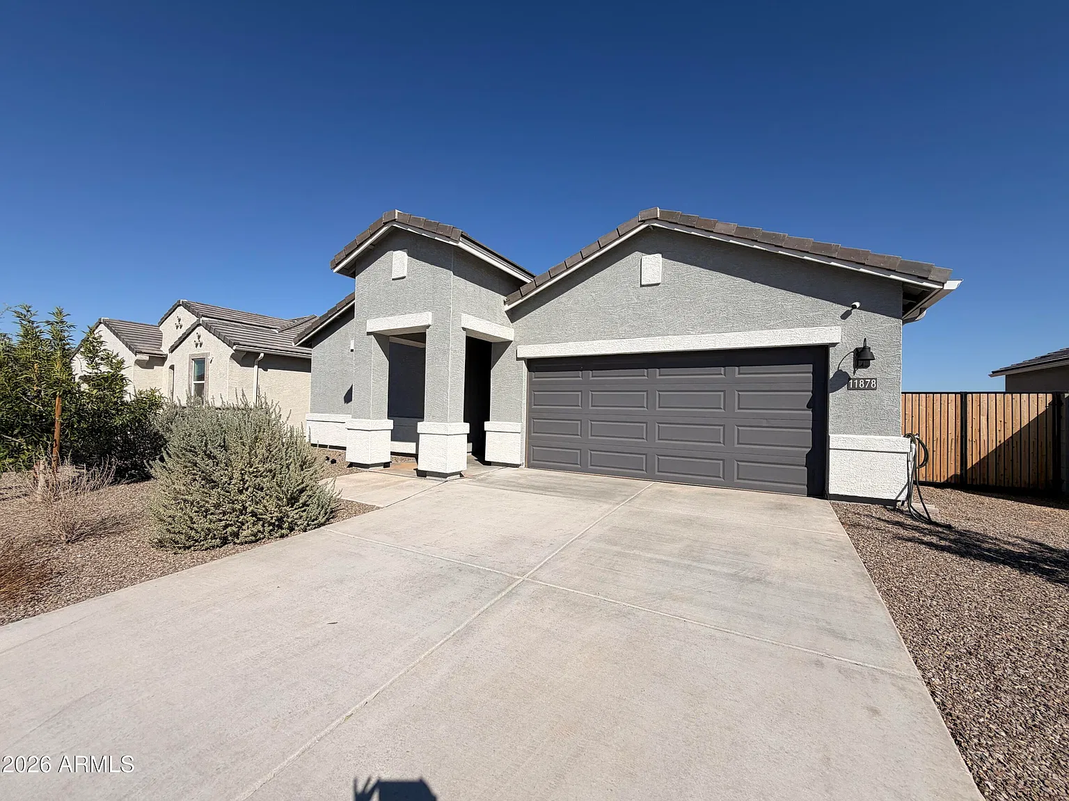 4 bed, 2.0 bath, $2,000 — Photo 2