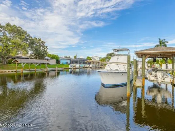 449 Penguin Dr, Satellite Beach, FL 32937