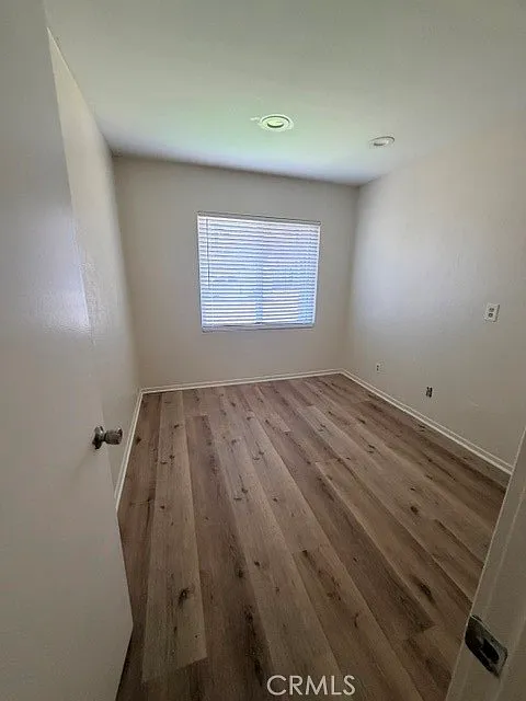 3 bed, 1599 sqft, $3,350 — Photo 2