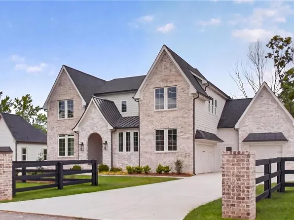 6740 Pannell Rd, Buford, GA 30518