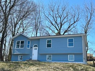 1828 6th St SW, Akron, OH 44314