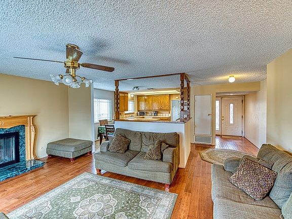 5th image of 27245 Langside Ave