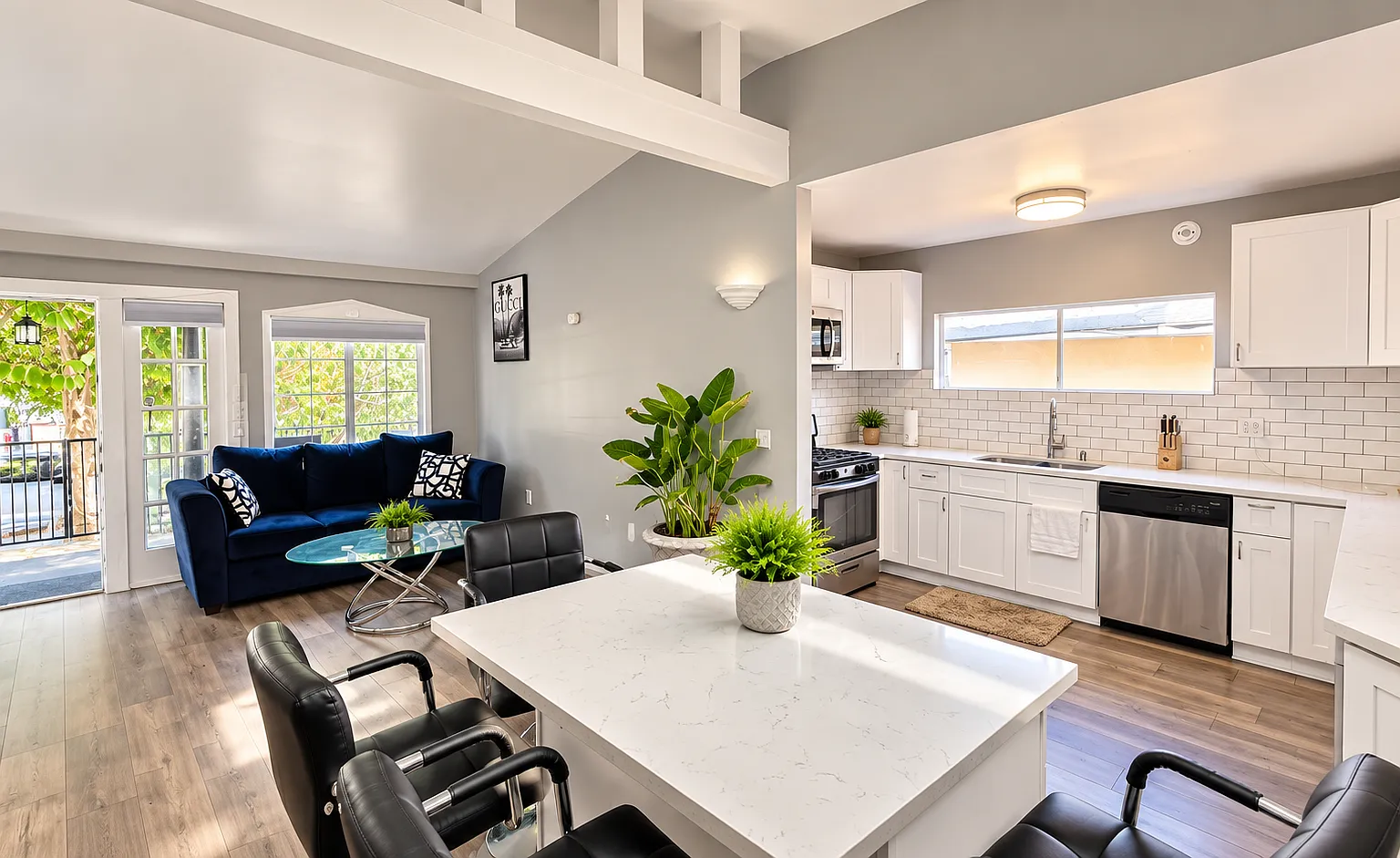 5 bed, 1540 sqft, $6,500 — Photo 4