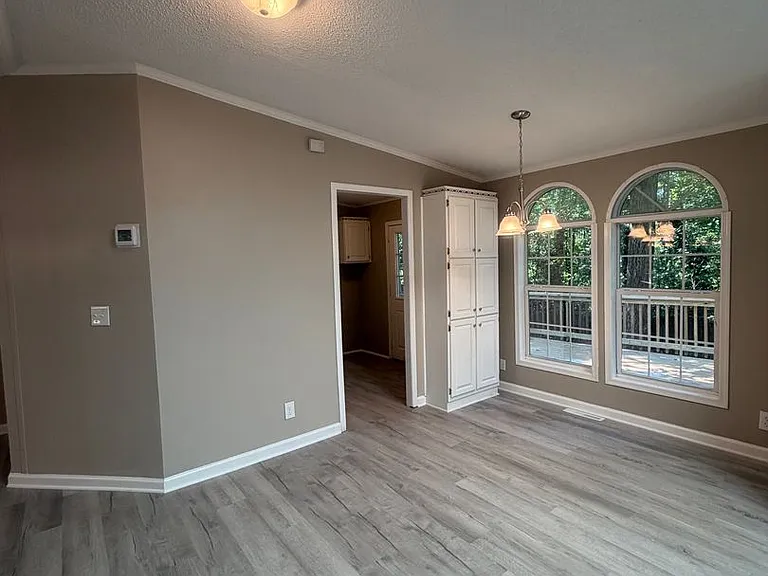3708 Story Ln — Photo 11