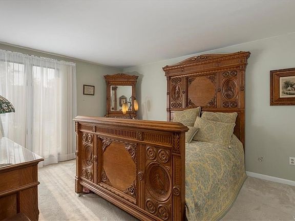 2nd image of 110 Groton Dr APT 2