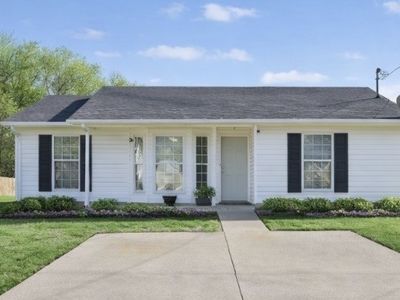 1135 Keith Ave, Oak Grove, KY, 42262