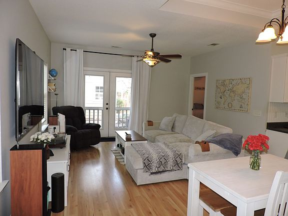 4th image of 1531 N 12th Ave