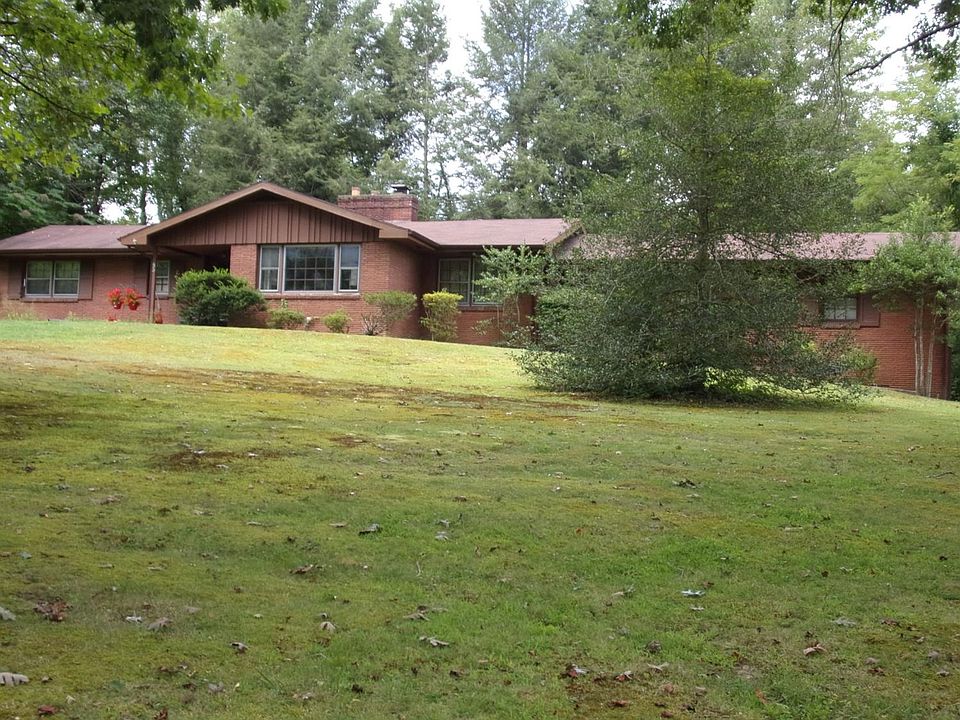 1st image of 85 Meadow Dr