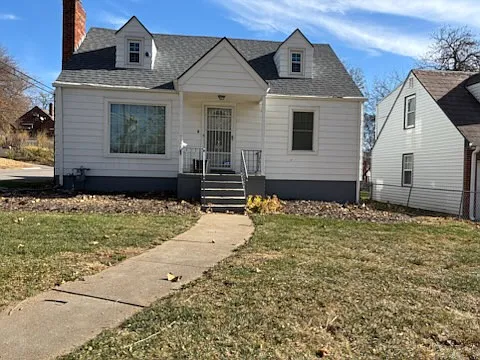 4151 N 39th St Photo 1