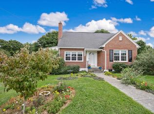 740 2nd St, Christiansburg, VA 24073
