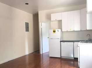 124 33rd St APT 1F, Brooklyn, NY 11232
